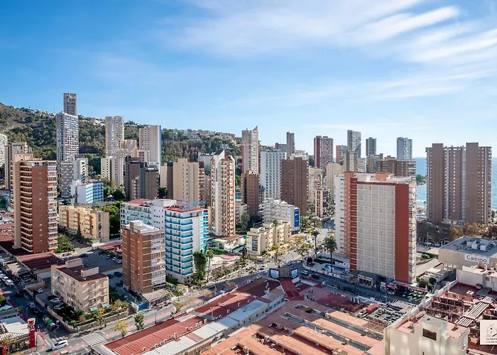 Mael Avec Piscine Et Jolie Vue * Benidorm